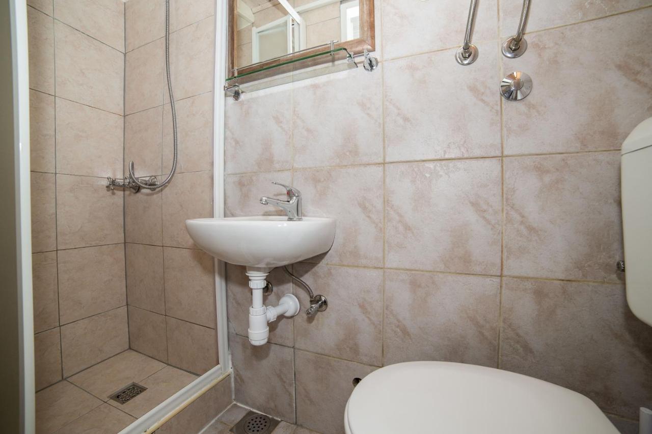 Guesthouse Mirula Split Bagian luar foto