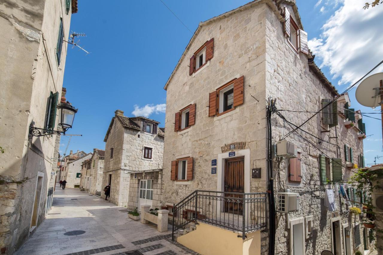 Guesthouse Mirula Split Bagian luar foto