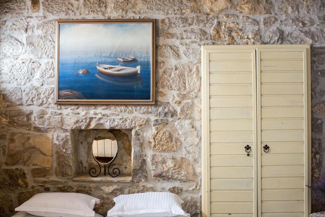 Guesthouse Mirula Split Bagian luar foto