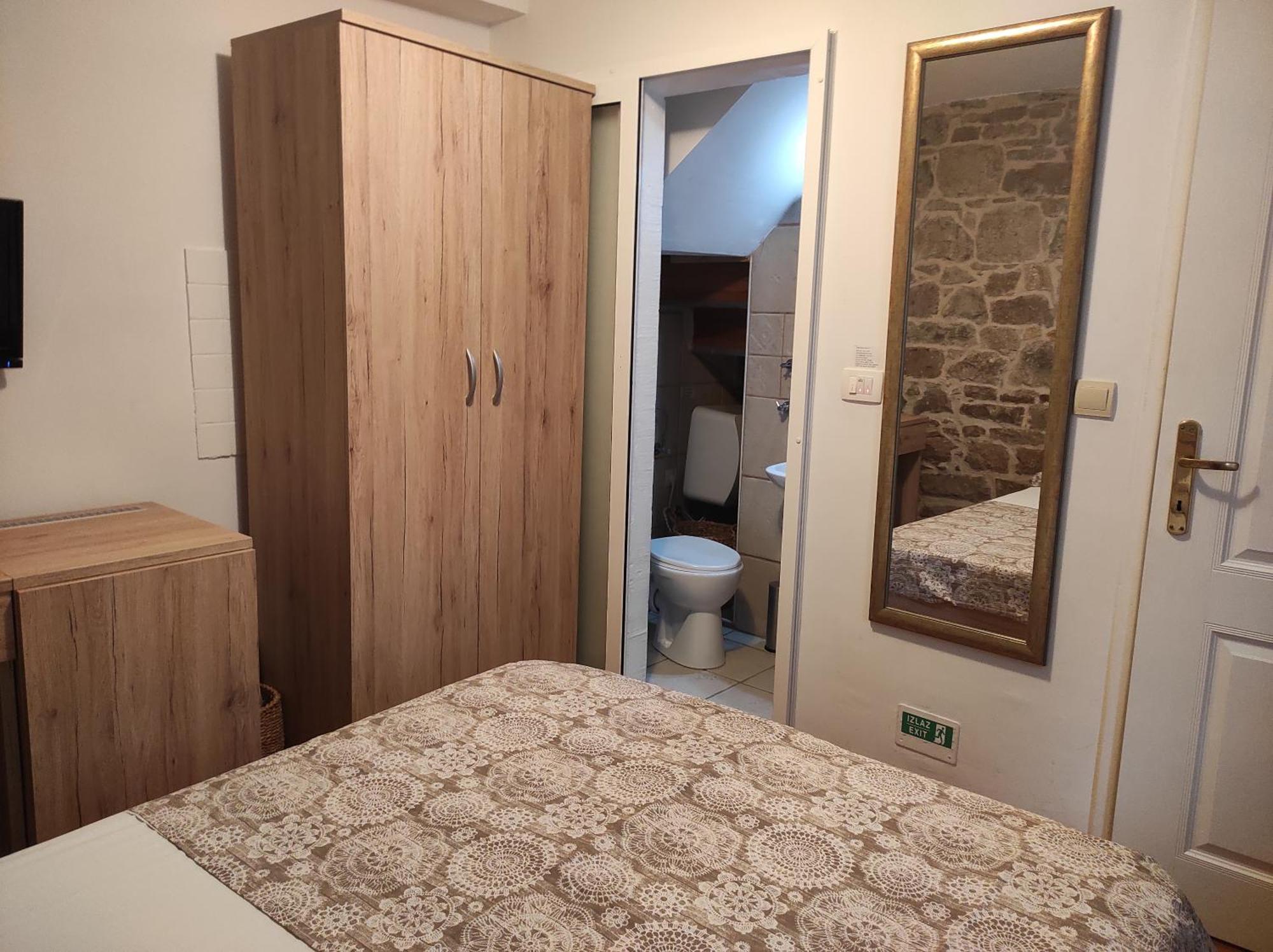 Guesthouse Mirula Split Bagian luar foto